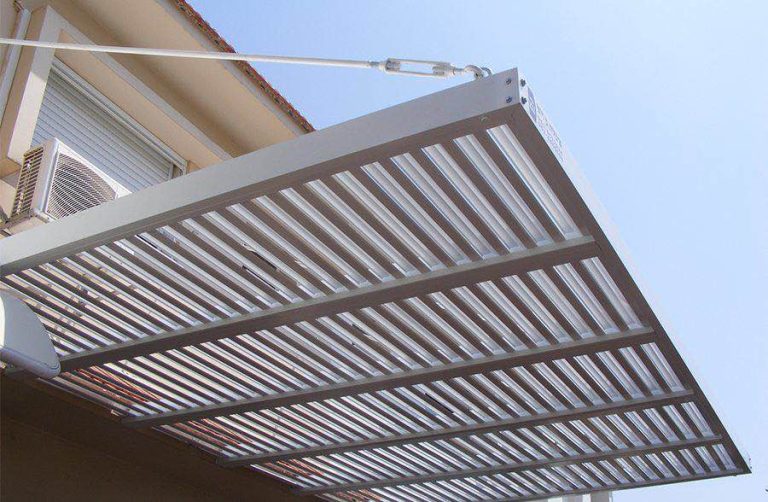 פרגולה תלויה